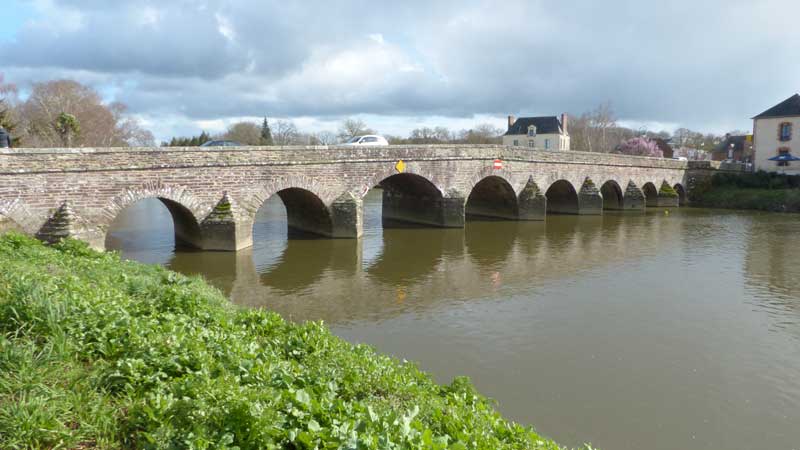Pont-Réan sous le soleil