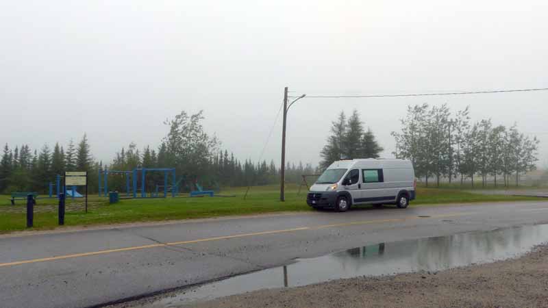 Bivouac devant le parc Jolliet à Radisson