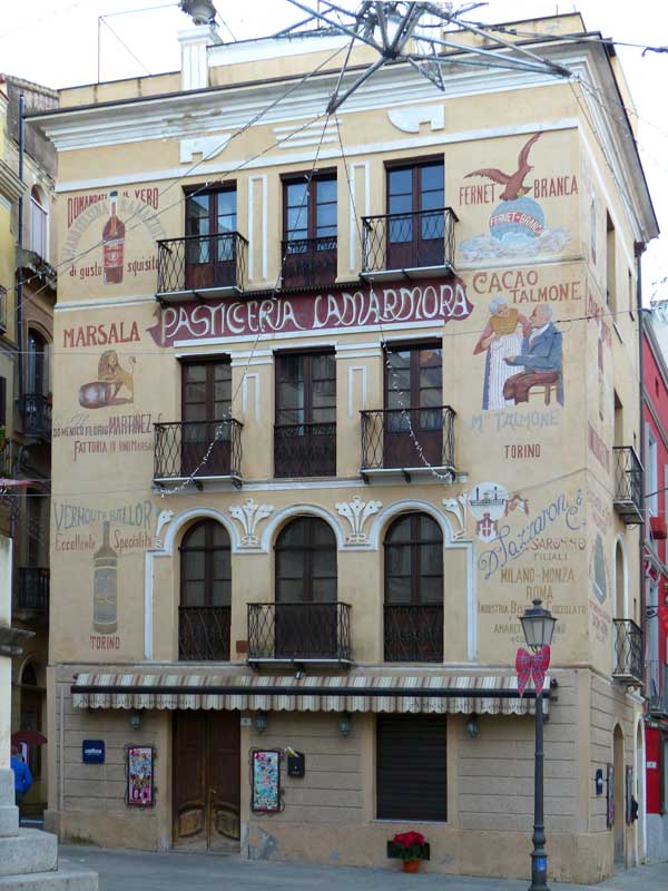 Antiqua Offeleria (pâtisserie) : caffé La
                    Marmora (1904)