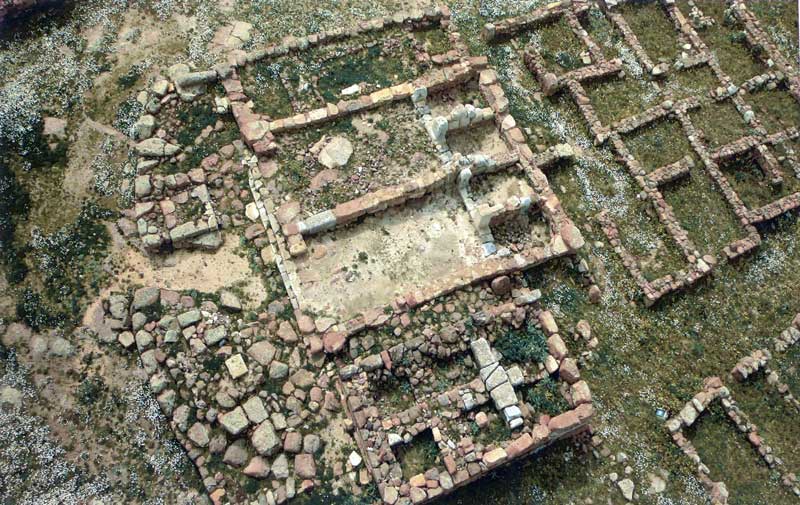 vue aérienne du temple d'Astarté