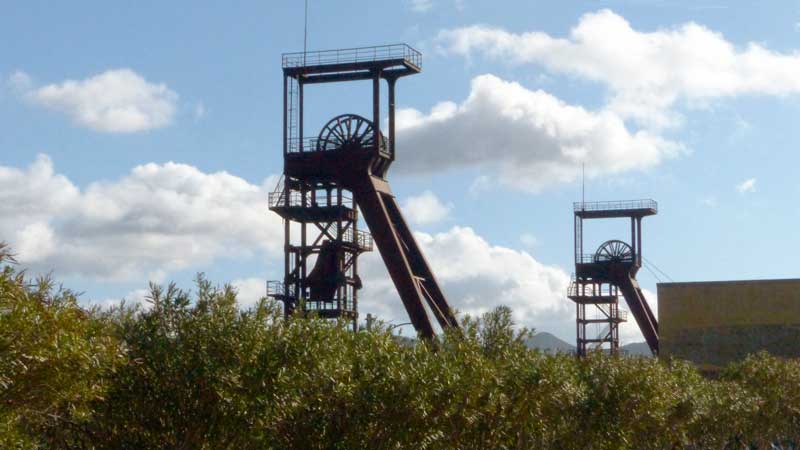 Carbonia : chevalets de la mine Serbariu