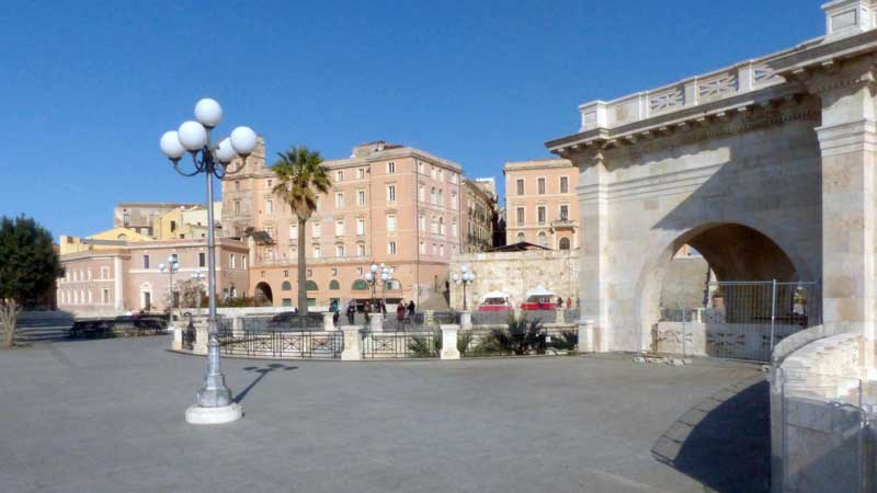 Cagliari : Bastione Saint-Remy