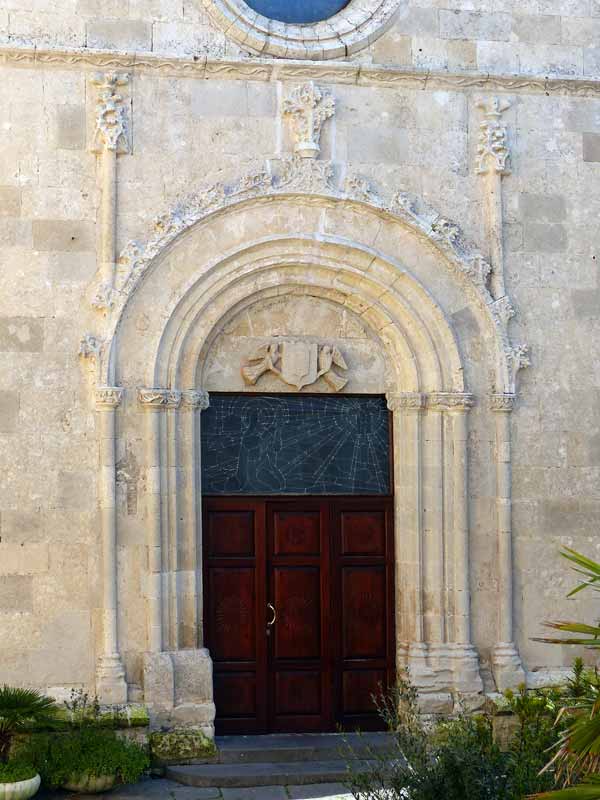 Santa-Chiara-XVe-portail