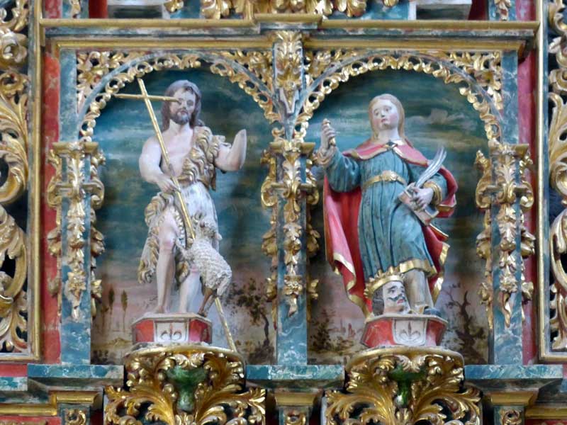 capilla-de-Doncel-statue-sur-l'autel-StJean-et-Ste