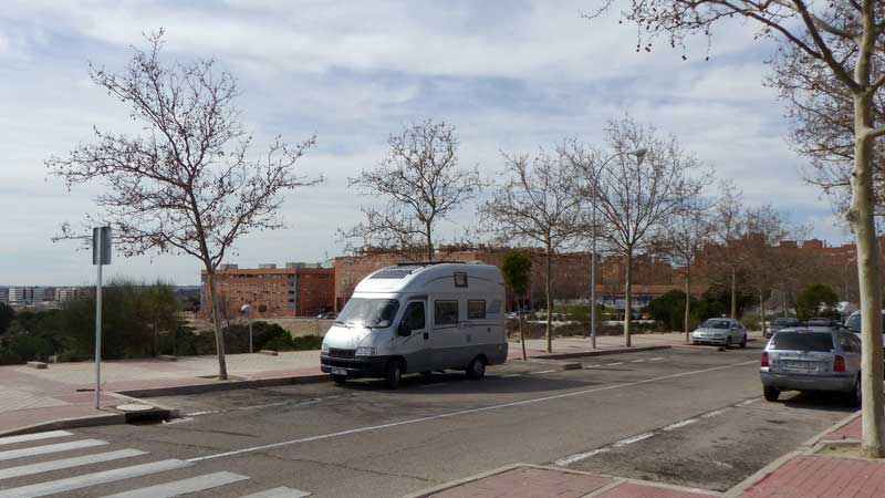 Madrid : bivouac Calle de las Poetas