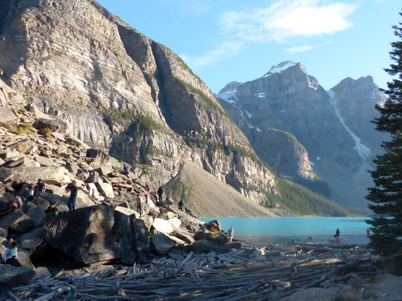 Déversoir du lac en arrivant au Lac Moraine