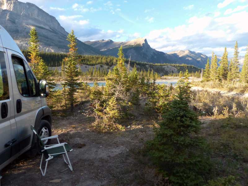 Bivouac à Saskatchewan Crossing