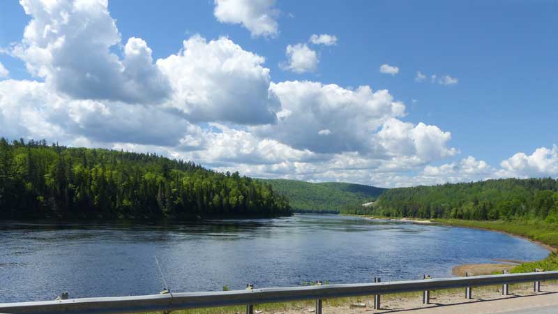 Le-St-Maurice-depuis-la-Rte-155