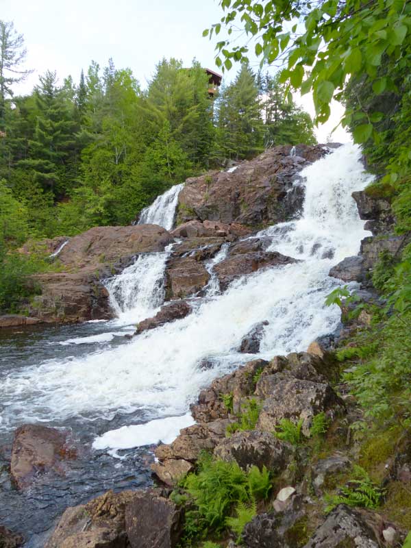 La-Tuque-chutes-de-la-Petite-Riviere-Bostonnais