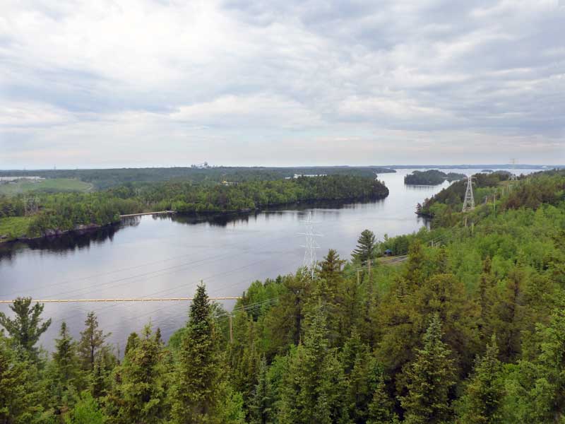 Alma : la Grande-Decharge à l'orée du Lac
                  St-Jean
