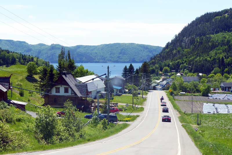 Descente-vers-Ste-Rose-du-Nord
