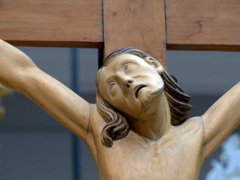Quebec-MNBAQ : détail du Christ en
                              croix