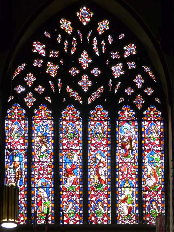 Fredericton-vitrail-de-facade-de-Christ-Church-Cathedral