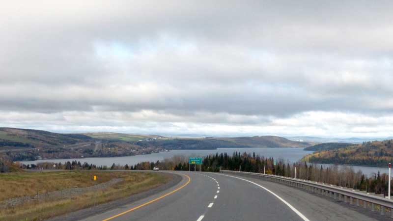 En longeant le Lac Temiscouata