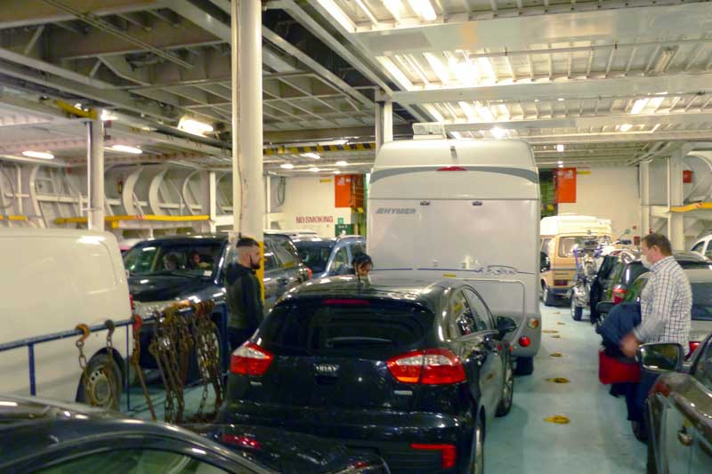 Nice-Exsis-dans-le-garage-du-Mega-Express