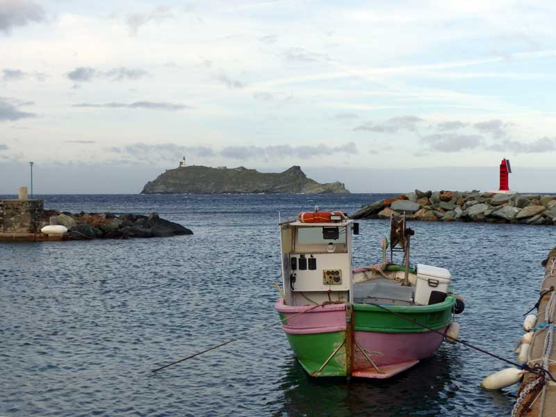 Barcaghju-et-ile-de-la-Giraglia