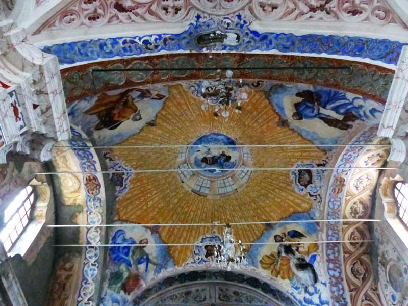 Felce-plafond-de-l'eglise