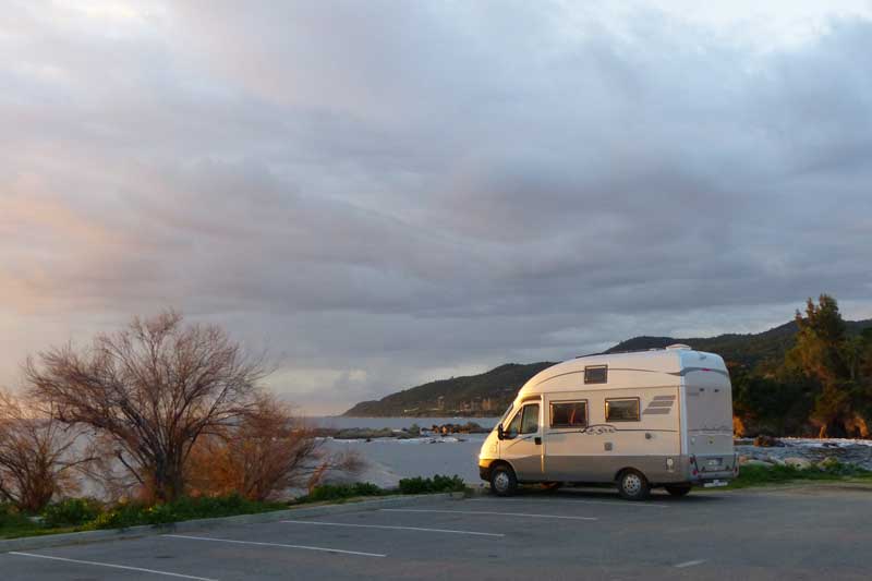 Solenzara : Exsis au bivouac le matin