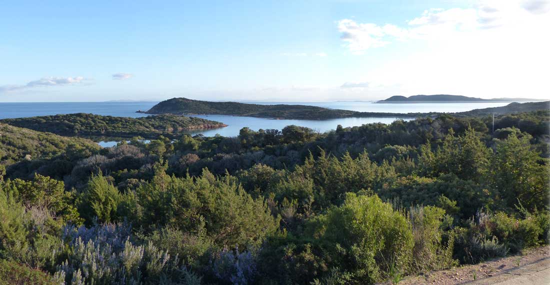 Arrivée sur
              la Baie de Rondinara