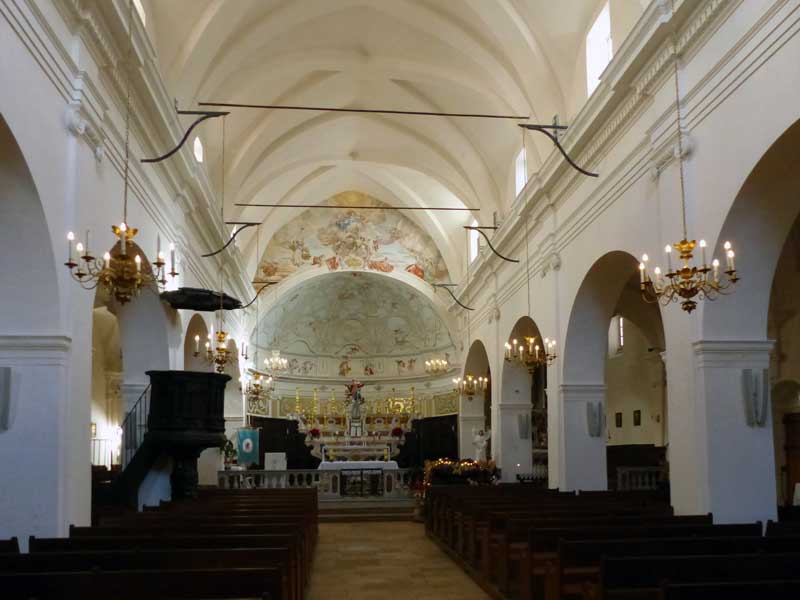 Bonifacio-nef-de-l'eglise-Ste-Marie-Majeure