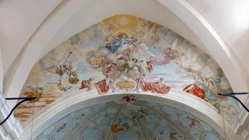 Décor du choeur de l''église
                          Ste-Marie-Majeure