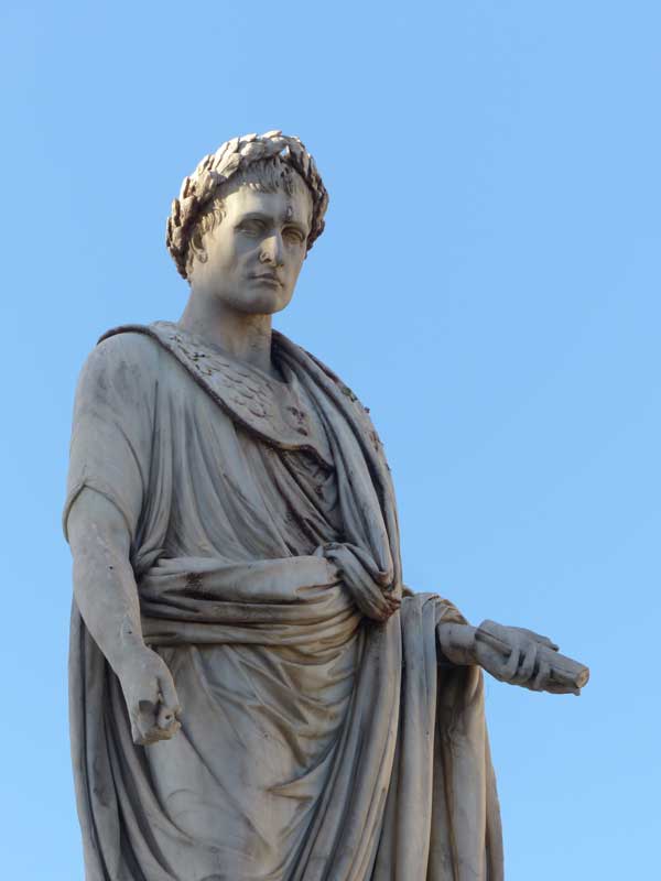 Ajaccio-Bonaparte-en-Consul-romain
