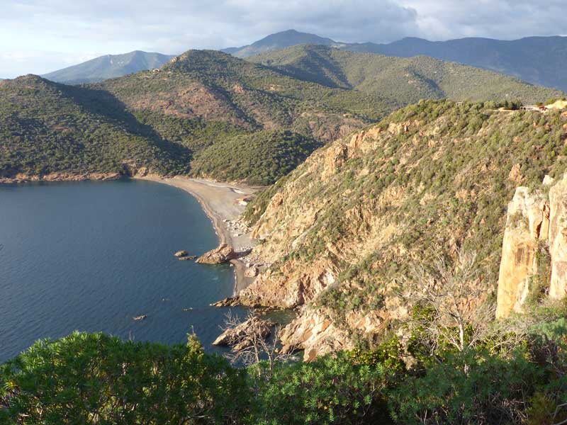 Depuis-la-D81-au-nord-de-Porto-plage-de-Bussaglia