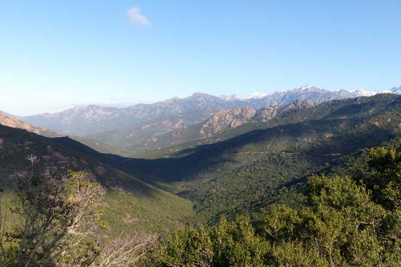 La-Balagne-au-nord-depuis-le-Col-de-Palmarella