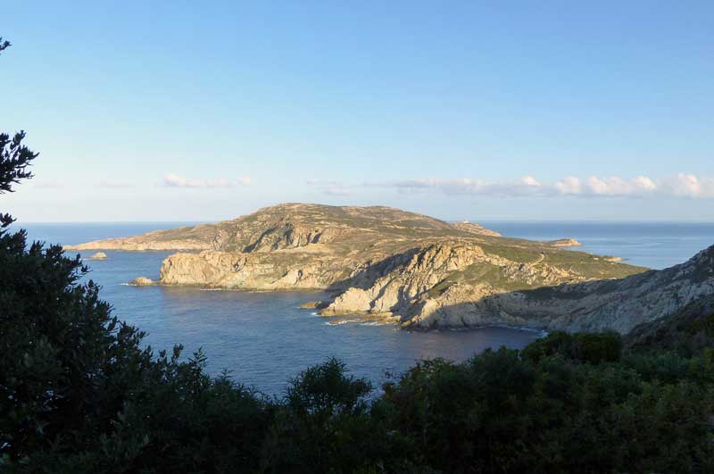 Punta de la Revelata peu avant Calvi