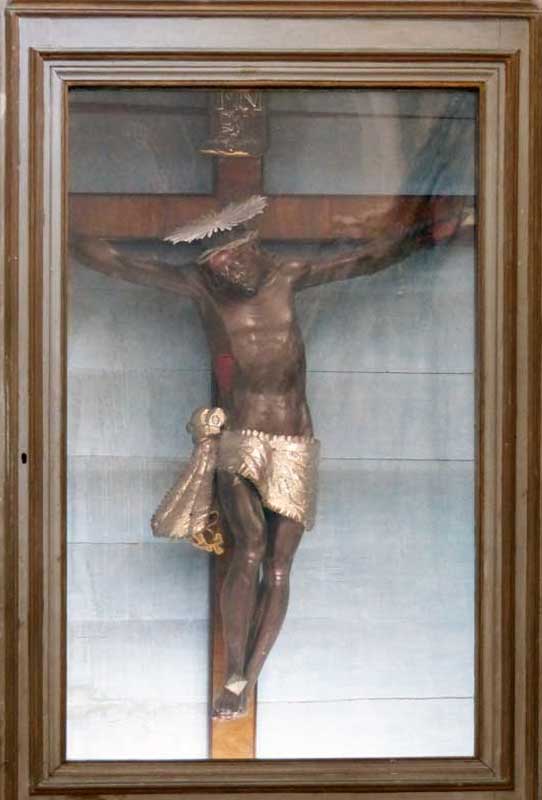 Calvi-cathedrale-St-Jean-Baptiste-Christ-noir-XVe-au-pagne-d'argent.