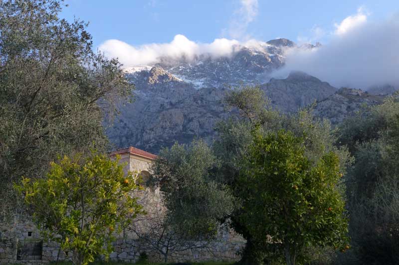 La montagne
              depuis Zillia
