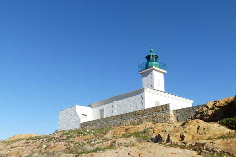 L'Ile-Rousse-le-phare-de-la-Pietra