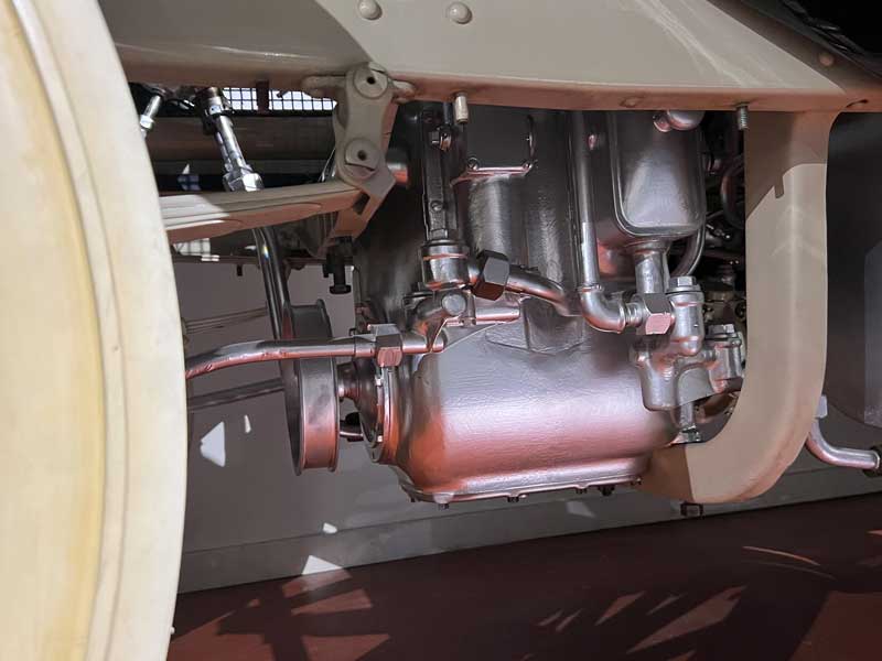 Bs-du-moteur de la White-Steam-Car-1909.-