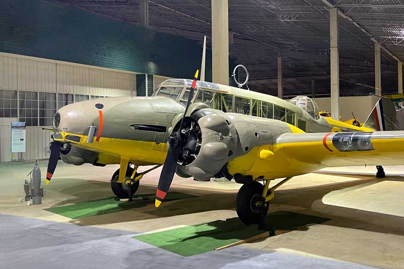 Avro-Anson-1..