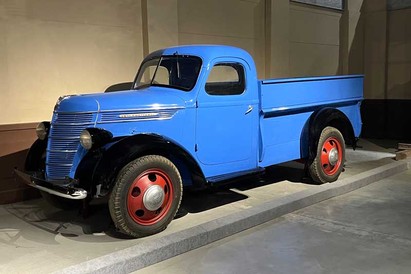 IHC-Truck-1939.