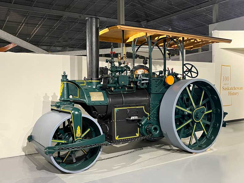 rouleau-compresseur-a-vapeur-Waterous-1914