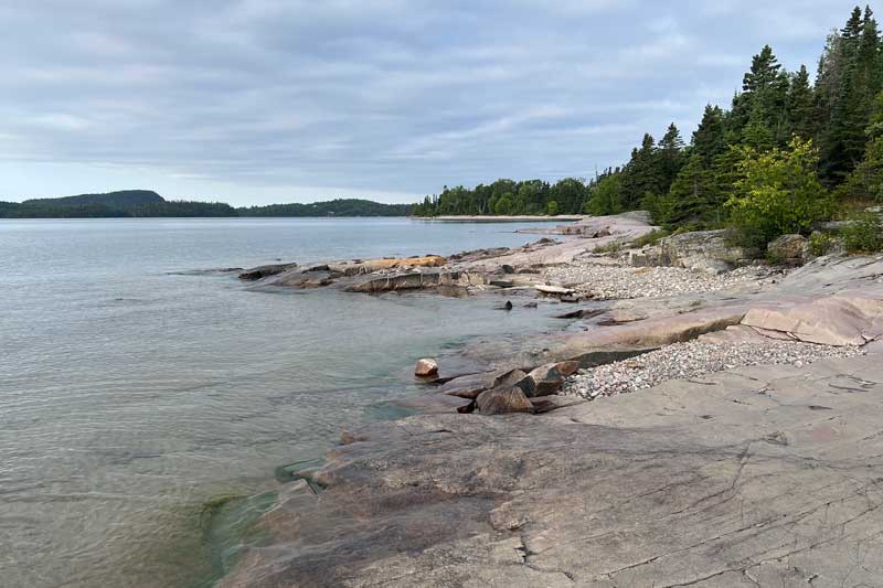 Rivage rocheux près de Rossport