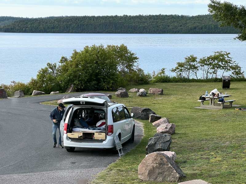 Boodocking en Grand caravan preès de Rossport
