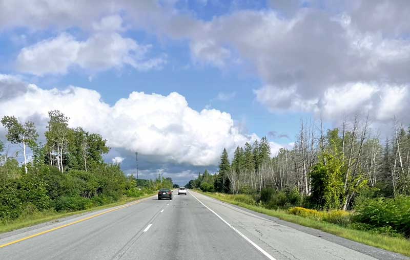 Gros-nuages-en-approchant-d'Ottawa