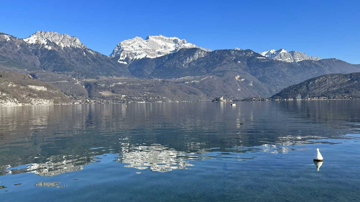 La lac vers Duingt