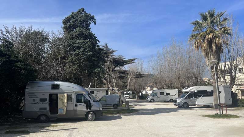 Port-Vendres : bivouac sur l'Espac Camping Cars