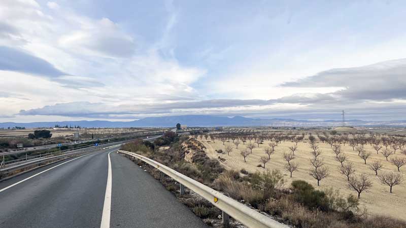 Vers Cullar,-entre-Lorca-et-Guadix