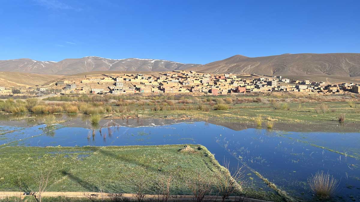 Ait-Atto-Moussa-au-delà des champs-inondes
