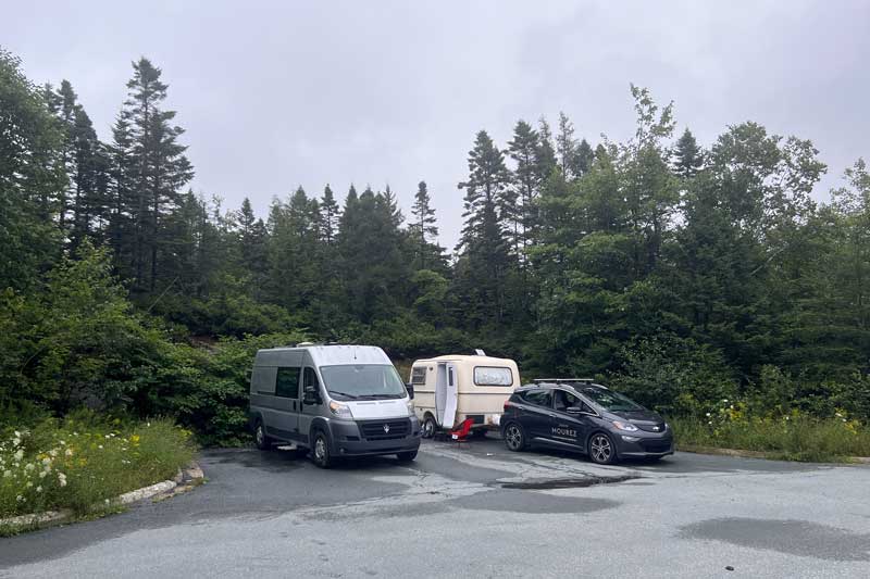 Bbivouac-a-Beechville-sur-Dominion-Crescent