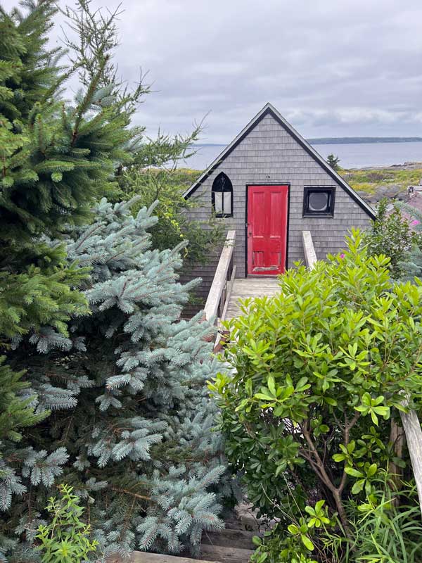 Blue Rocks:
                  cabanon