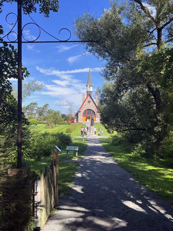 Grandpre-la-chapelle-commemorative