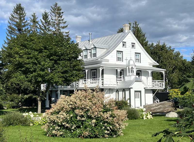 St-Andre-de-Kamouraska Maison Desjardins