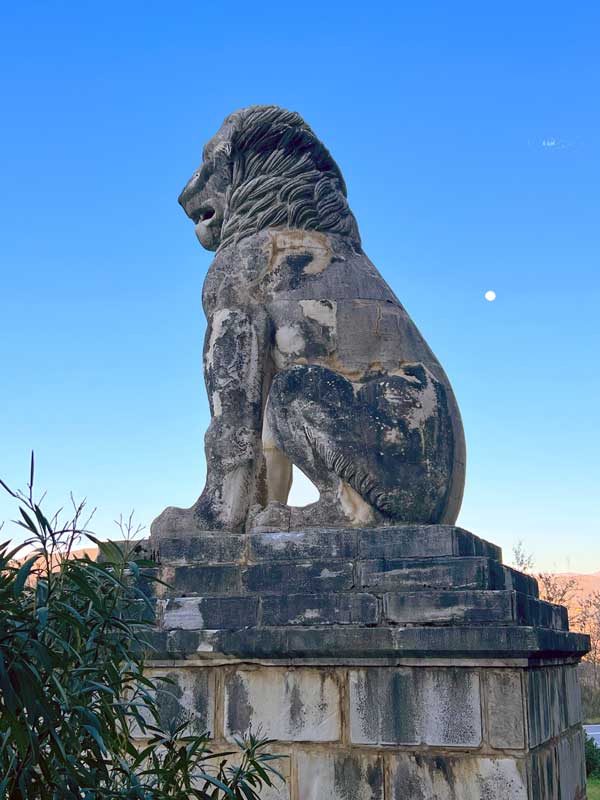 Amphipolis-le-lion-(fin-4e-s.-av.J-C).