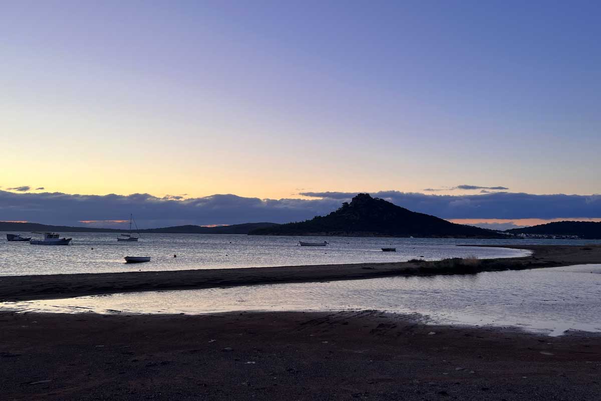 Ayvalik-crepuscule-devant-mon-bivouac