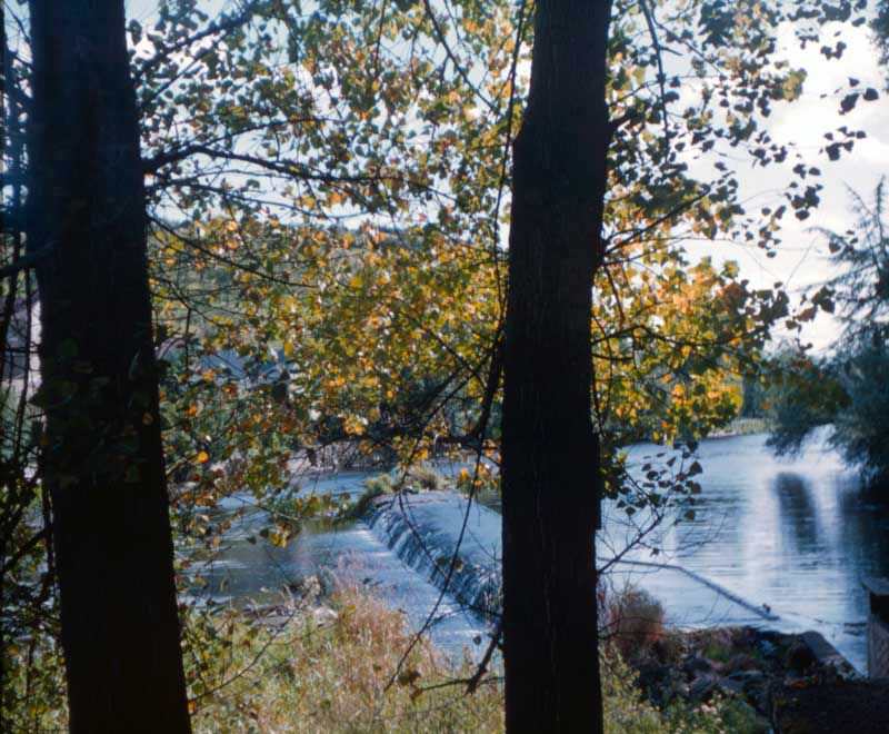 Automne
            sur le barrage